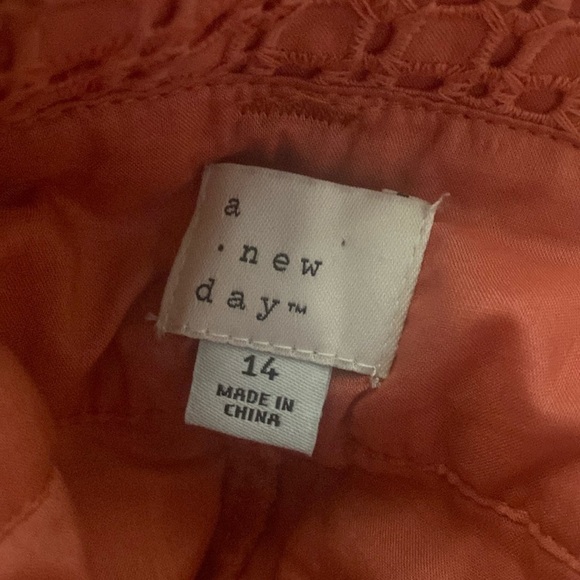 A New Day Eyelet High Waisted Paperbag Shorts Set - Picture 6 of 9